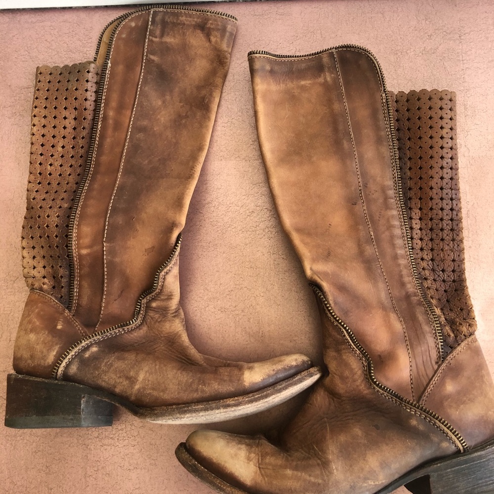 Riding boots